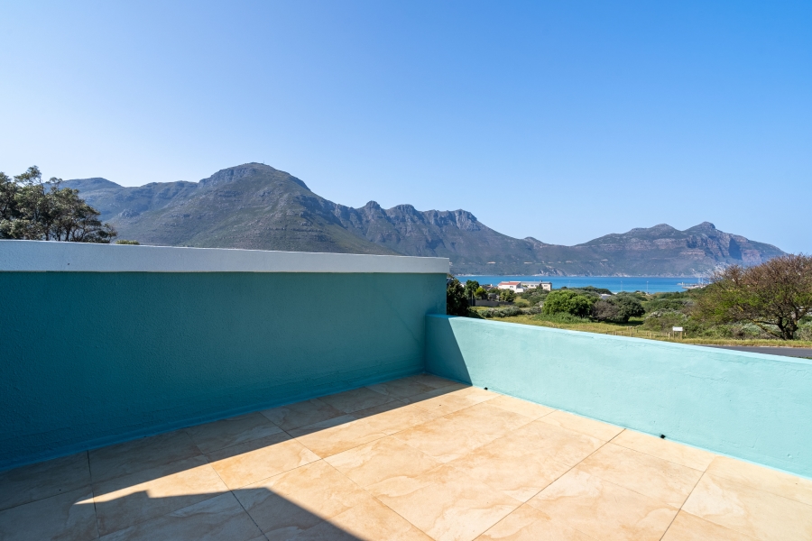 4 Bedroom Property for Sale in Northshore Western Cape